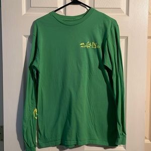 Salt Life long sleeve T-shirt.
